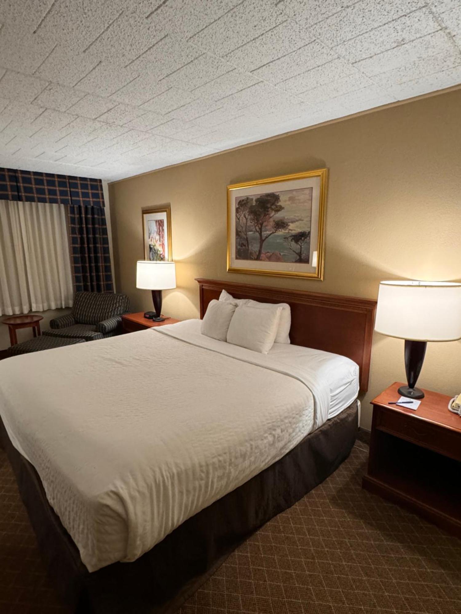 Clarion Inn Frederick Event Center Extérieur photo