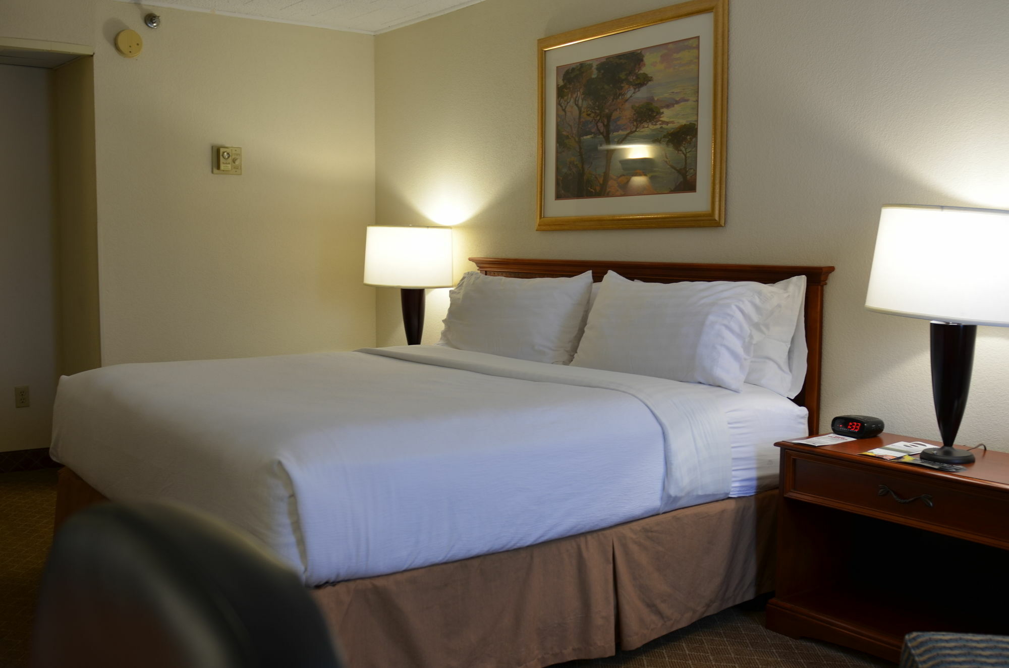 Clarion Inn Frederick Event Center Extérieur photo