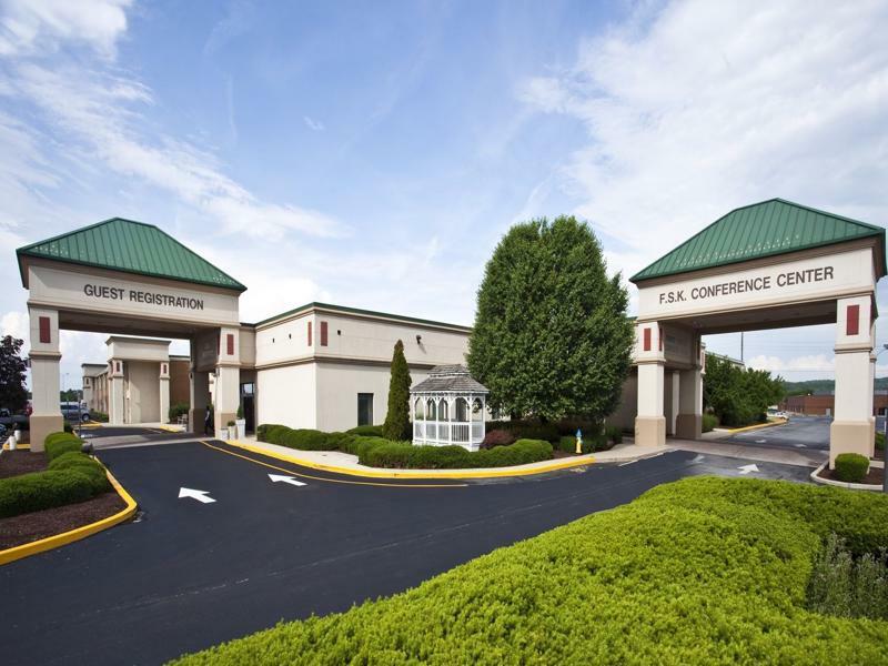 Clarion Inn Frederick Event Center Extérieur photo