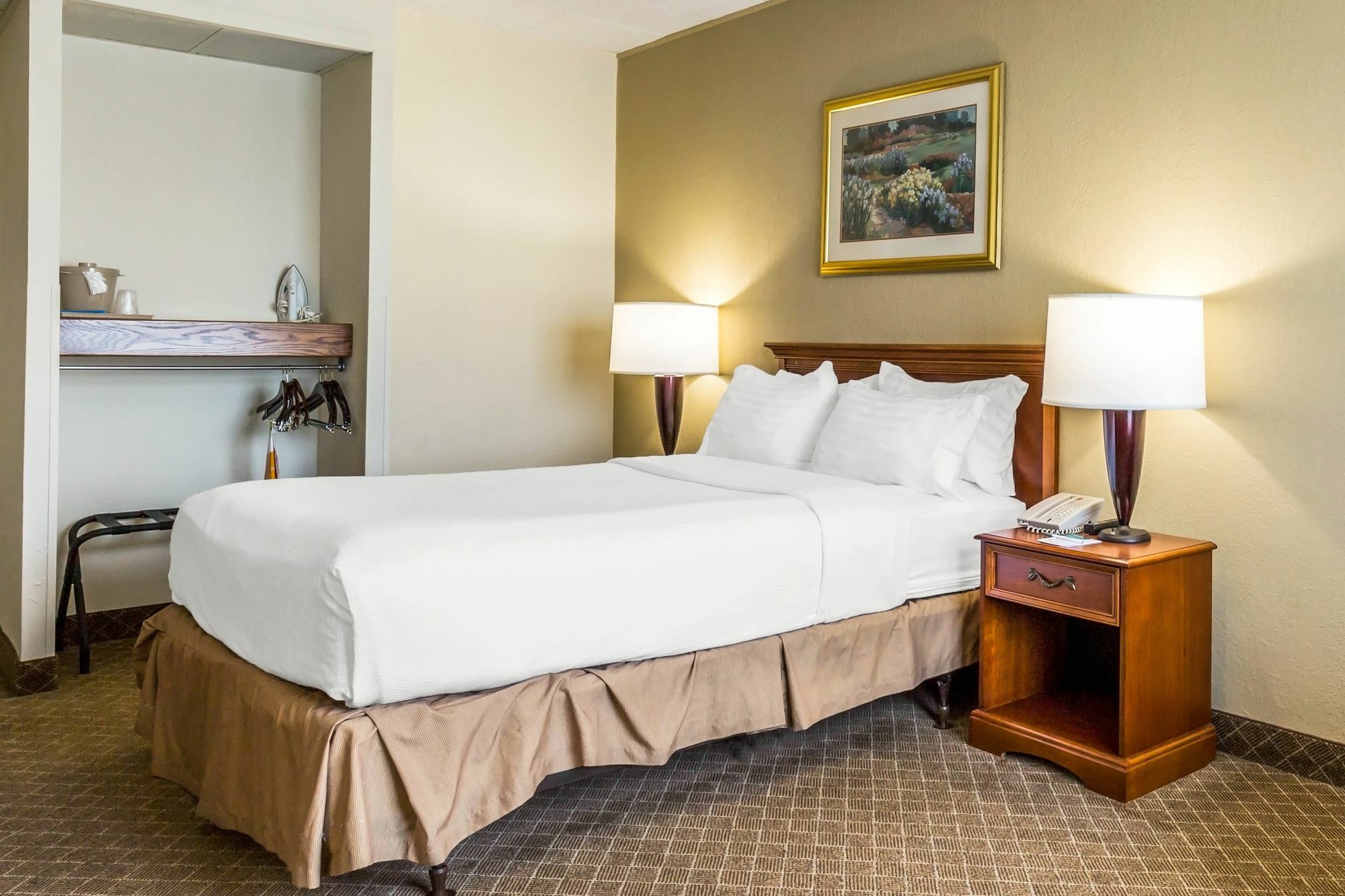 Clarion Inn Frederick Event Center Extérieur photo