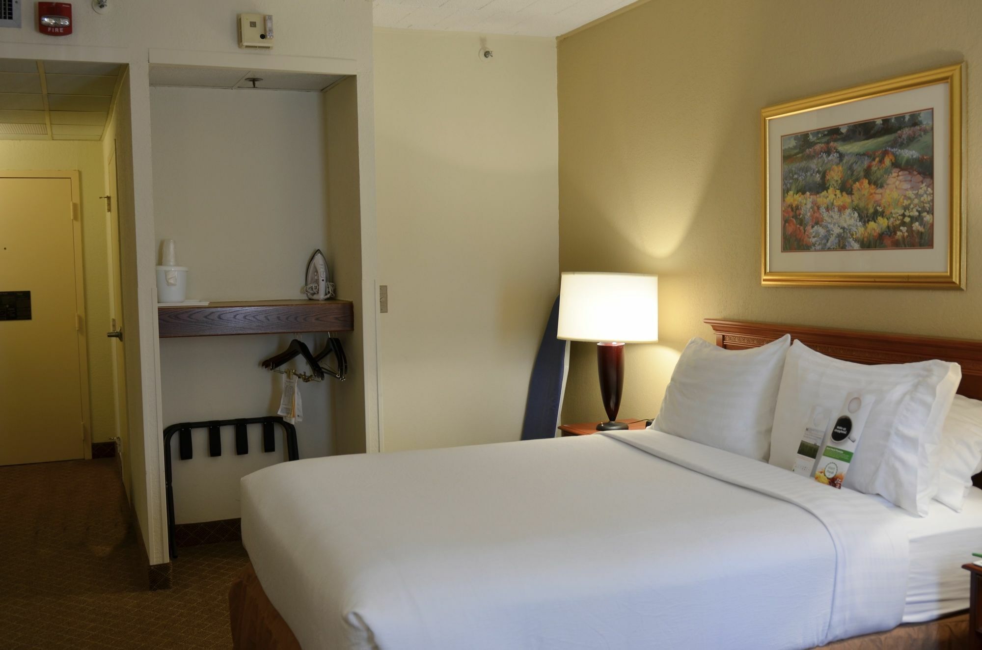 Clarion Inn Frederick Event Center Extérieur photo